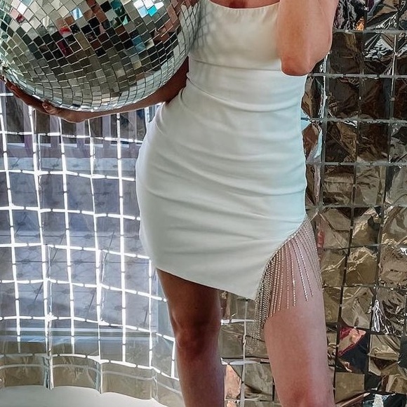 Rhinestone fringe white dress - Picture 5 of 5